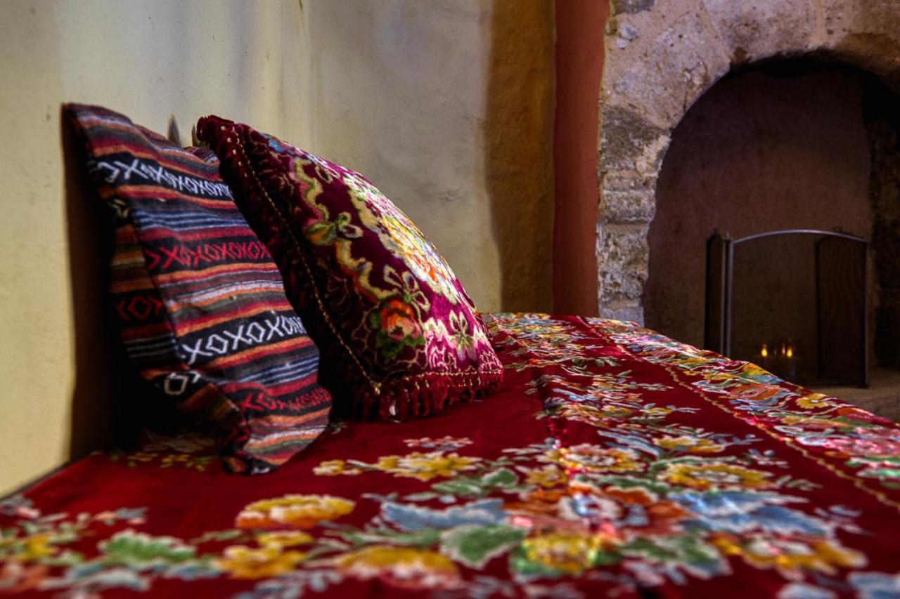 Fatma Hanoum Boutique Hotel Rhodes City Bagian luar foto