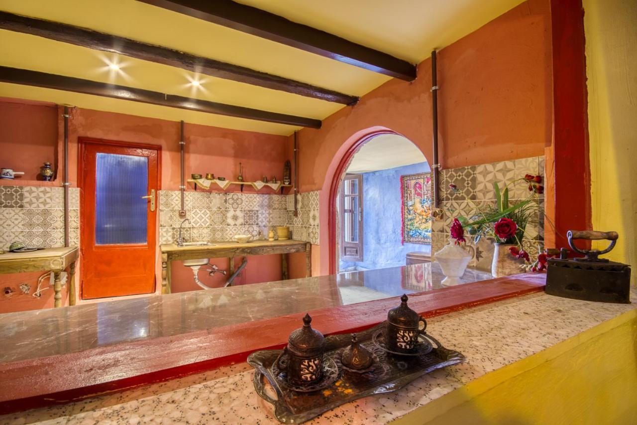 Fatma Hanoum Boutique Hotel Rhodes City Bagian luar foto
